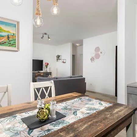 In - Insel Krk 53119 *